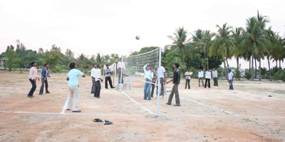 Description: C:\Users\Tariq\Documents\JAMEEL\My Root\images\sports.jpg